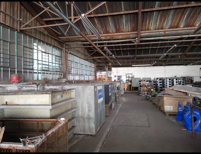 3,228M² WAREHOUSE FOR SALE IN HERIOTDALE